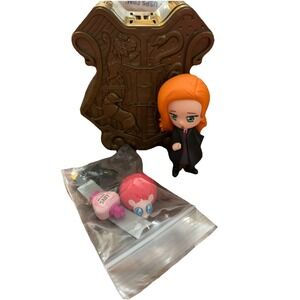 Harry Potter Magical Capsule Mini Fig Ginny Weasley, Wand Pygmy Puff Love Potion